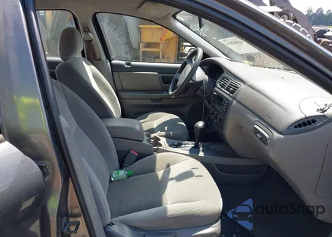 2004 Ford Taurus Ses z USA, uszkodzony, nr VIN 1FAFP55U54G113766